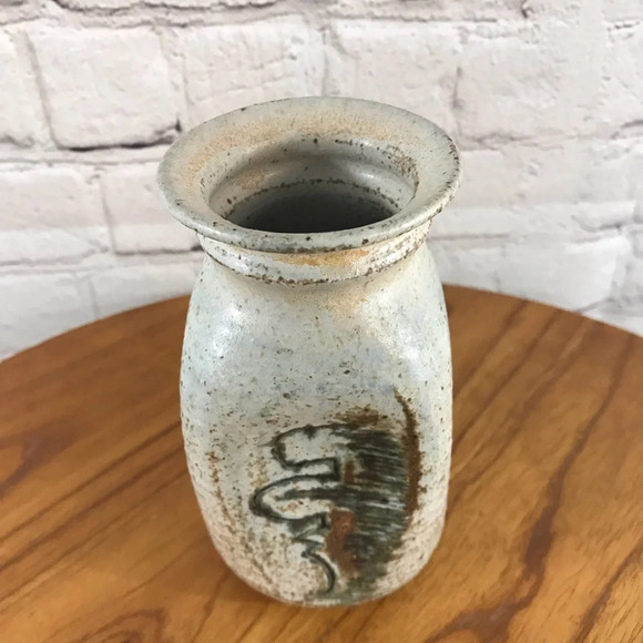 Vintage Four Sided Textured Decorative Vase - Picture 5 of 5